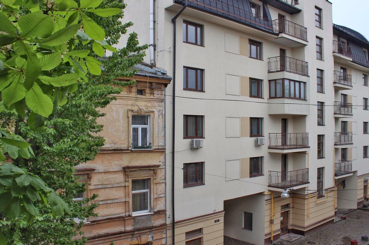 Квартира По Вулиці Голубовича 42 Біля Вокзалу Комфортна Повноцінна Стильна Lviv Exterior photo